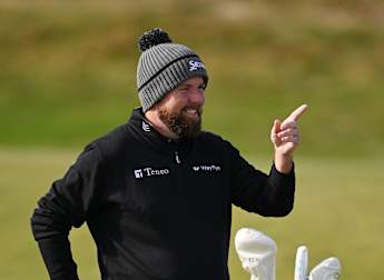 Shane Lowry hoping for Sunday showdown with Rory McIlroy