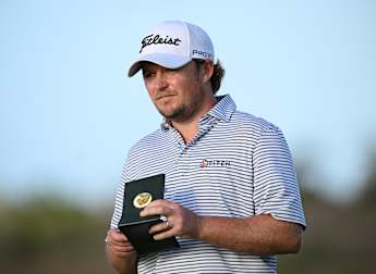 Eddie Pepperell leads after big finish in Mauritius